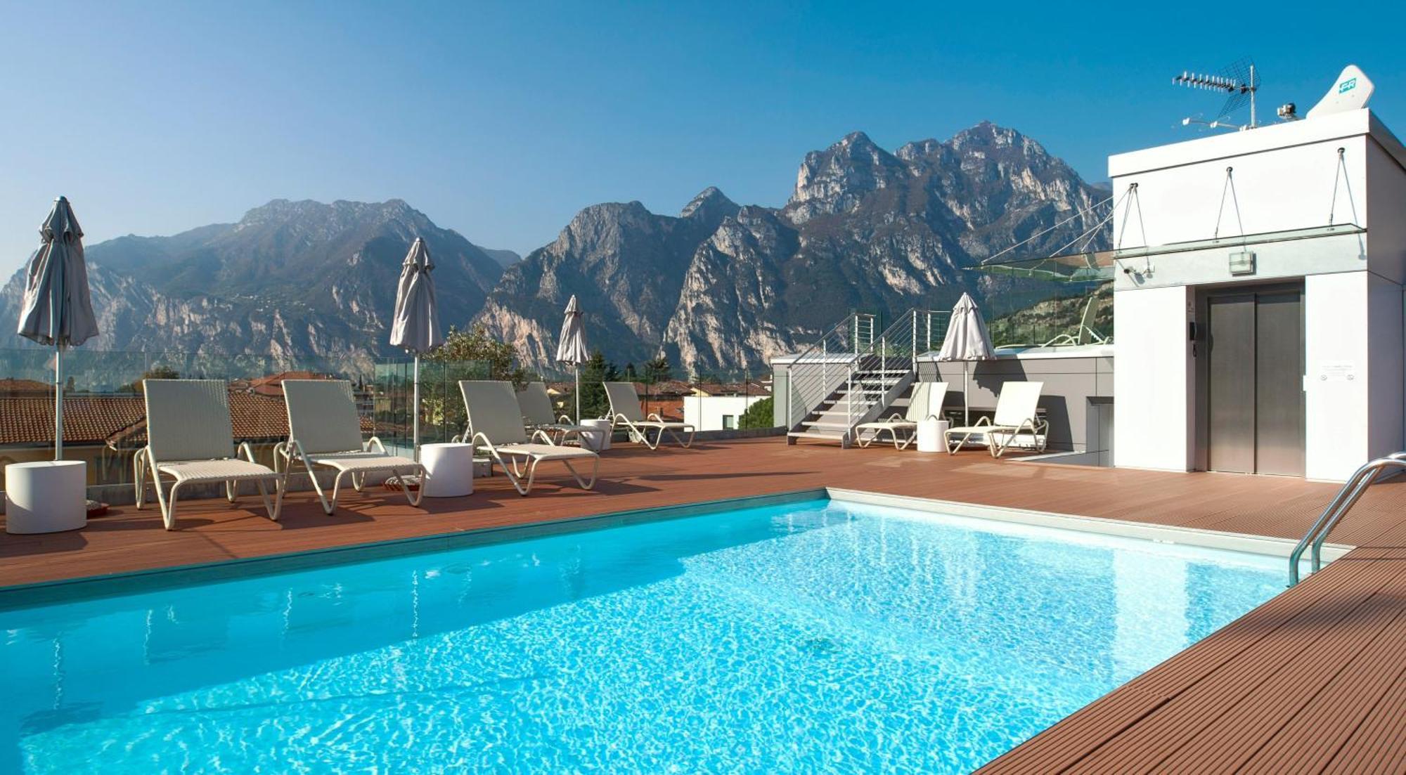 Gardabike Residence Torbole Sul Garda Luaran gambar