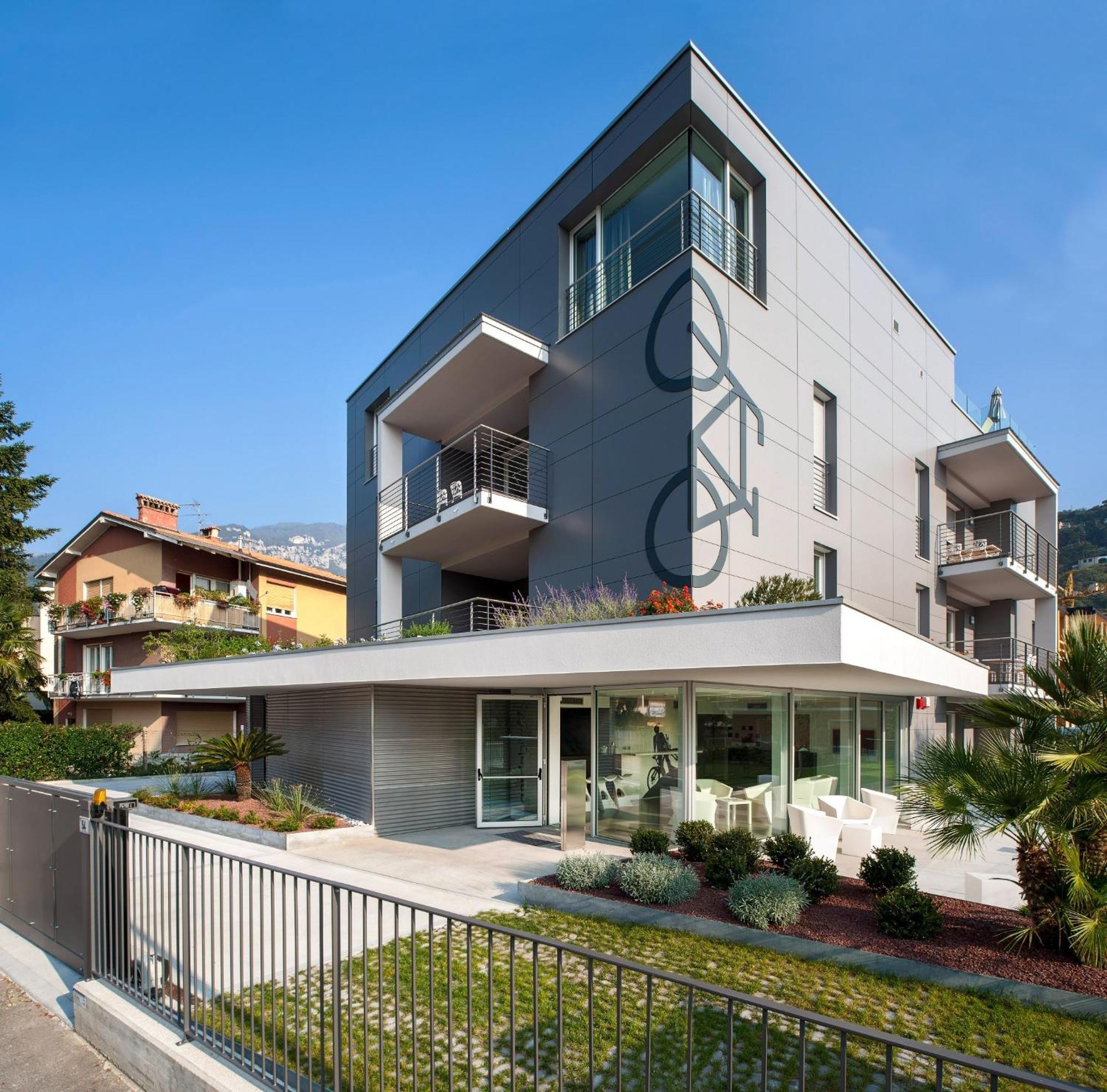 Gardabike Residence Torbole Sul Garda Luaran gambar