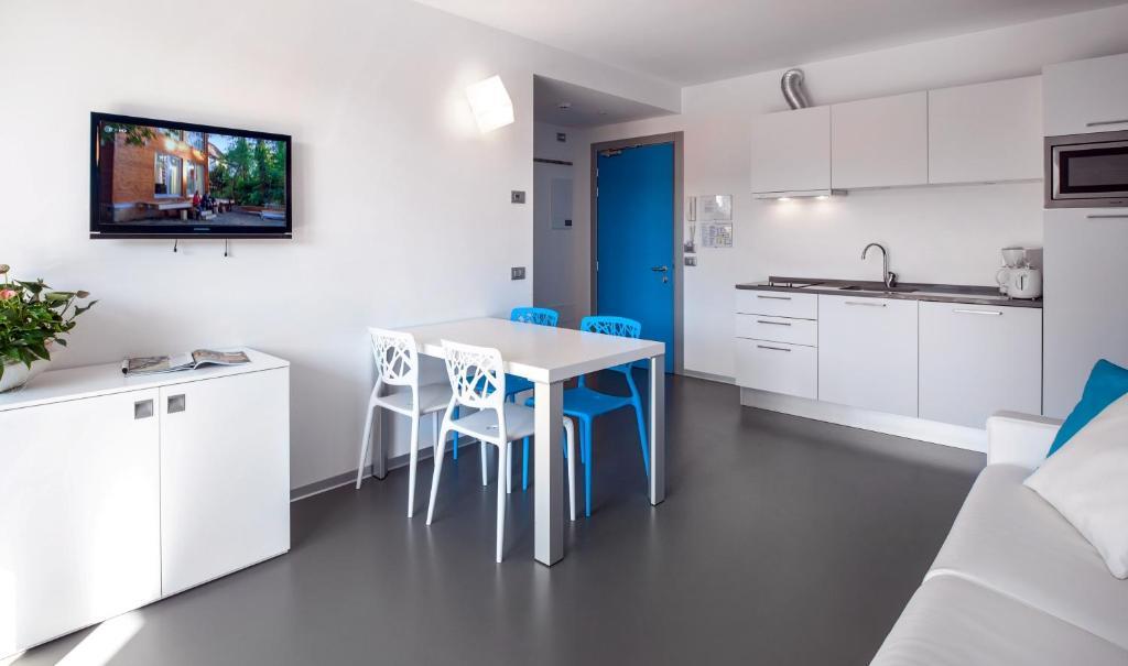 Gardabike Residence Torbole Sul Garda Bilik gambar